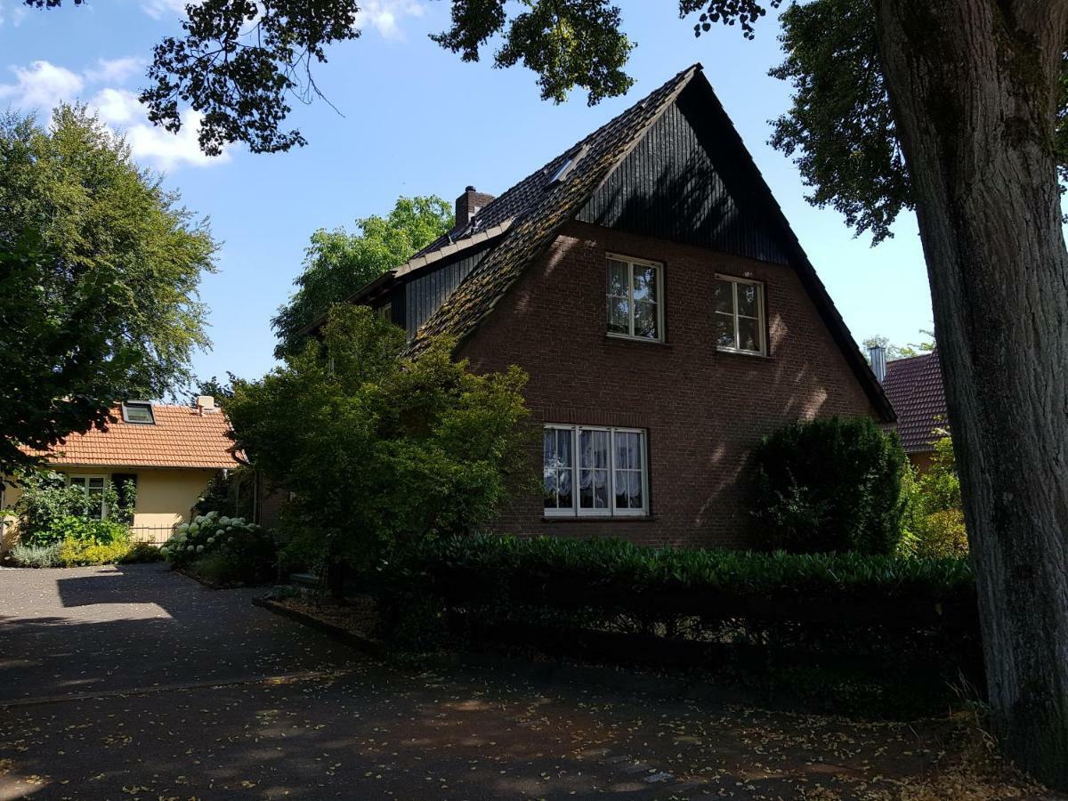 Апартаменты Hr Townhouse Honigbach Косфельд Экстерьер фото