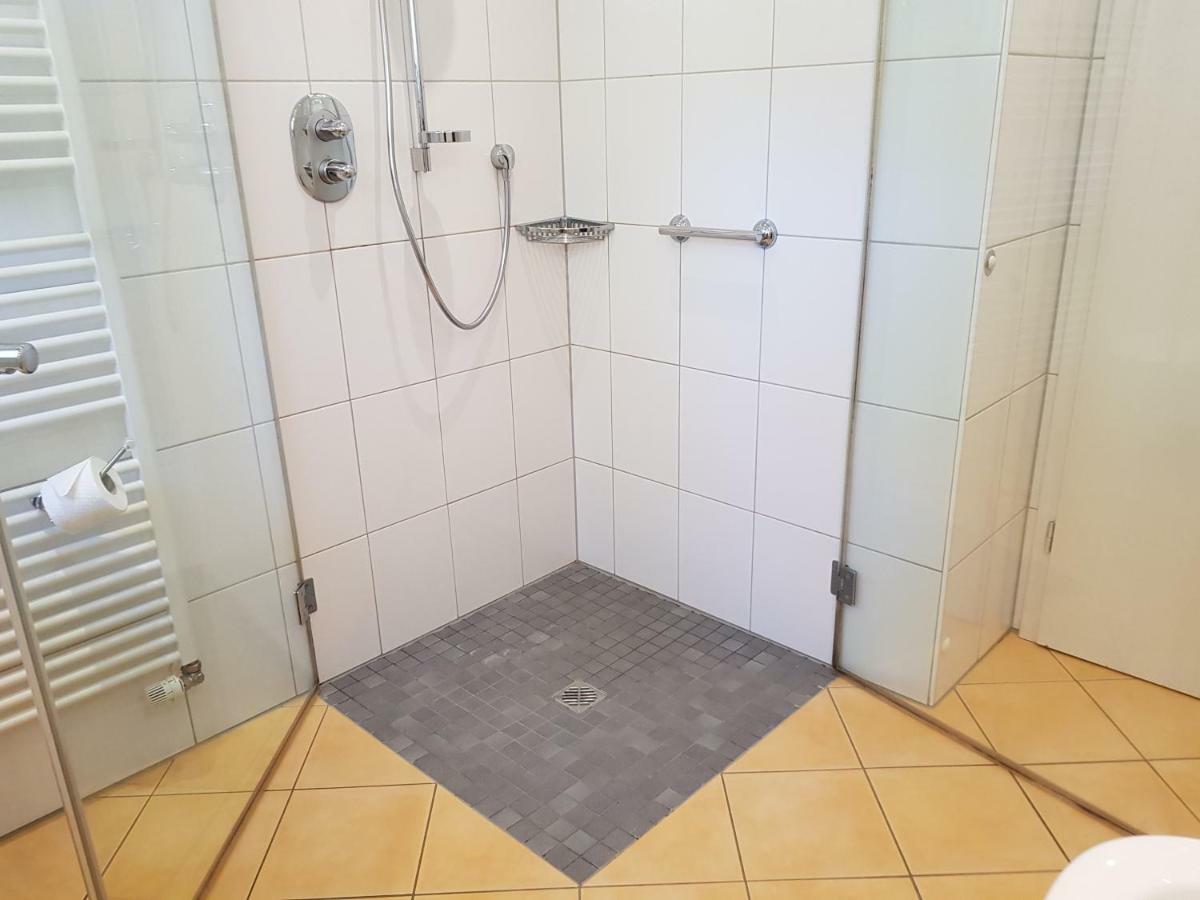 Апартаменты Hr Townhouse Honigbach Косфельд Экстерьер фото